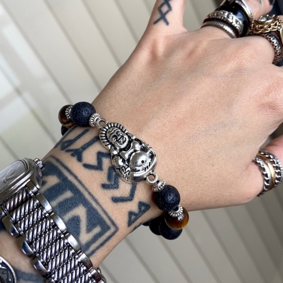 🔴❌ SALE ! red dot items are 2 for $25 . Bundle more than 3 and its $10 each 🙂 - Picture 11 of 15